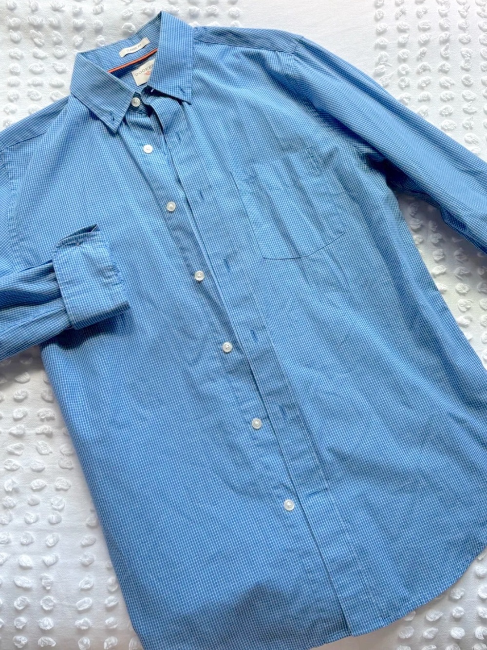 Dockers Men's Button-Down Shirt • Size Small
